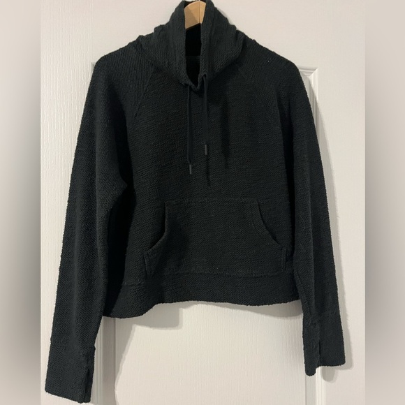 OFFLINE by AERIE | Snowday Mock Neck Sweatshirt | Black | Medium - Picture 2 of 5